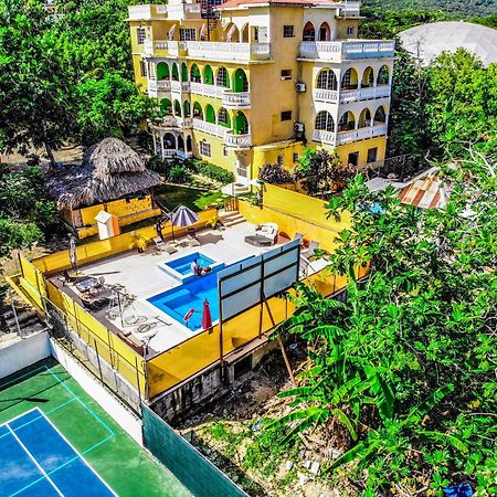 Takuma Boutque Hotel Hotel Rooms & Suites Montego Bay Eksteriør billede